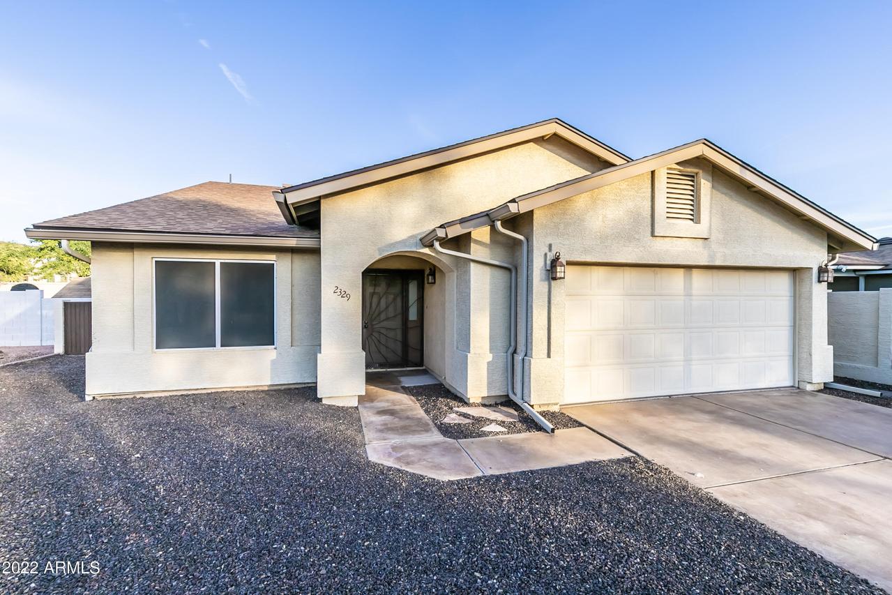 2329 S Orange St., Mesa, AZ 85210