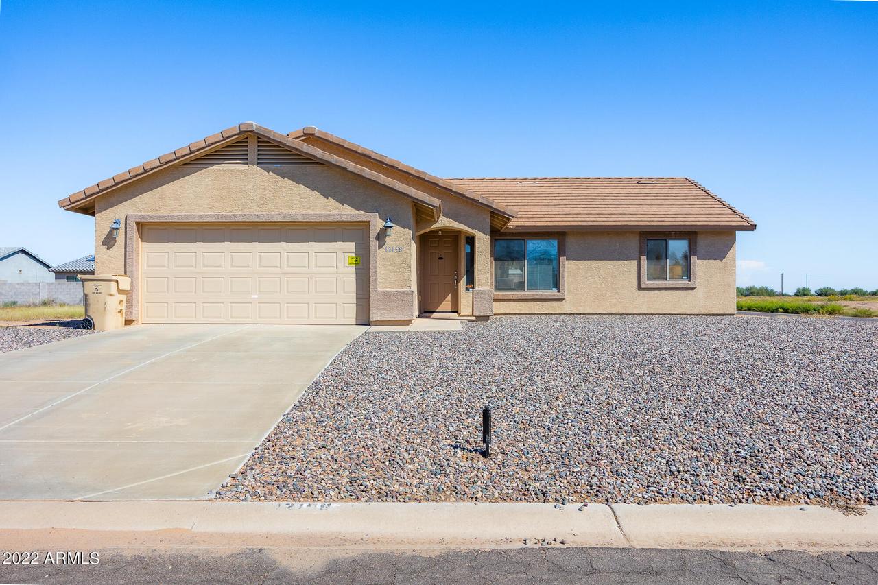 12158 W Delwood Dr., Arizona City, AZ 85223