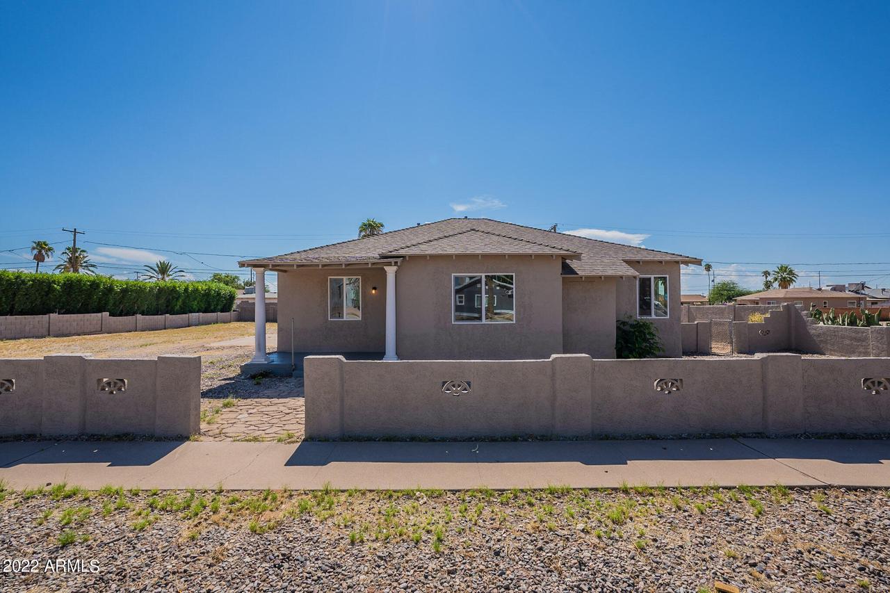 405 E 4th St., Casa Grande, AZ 85122