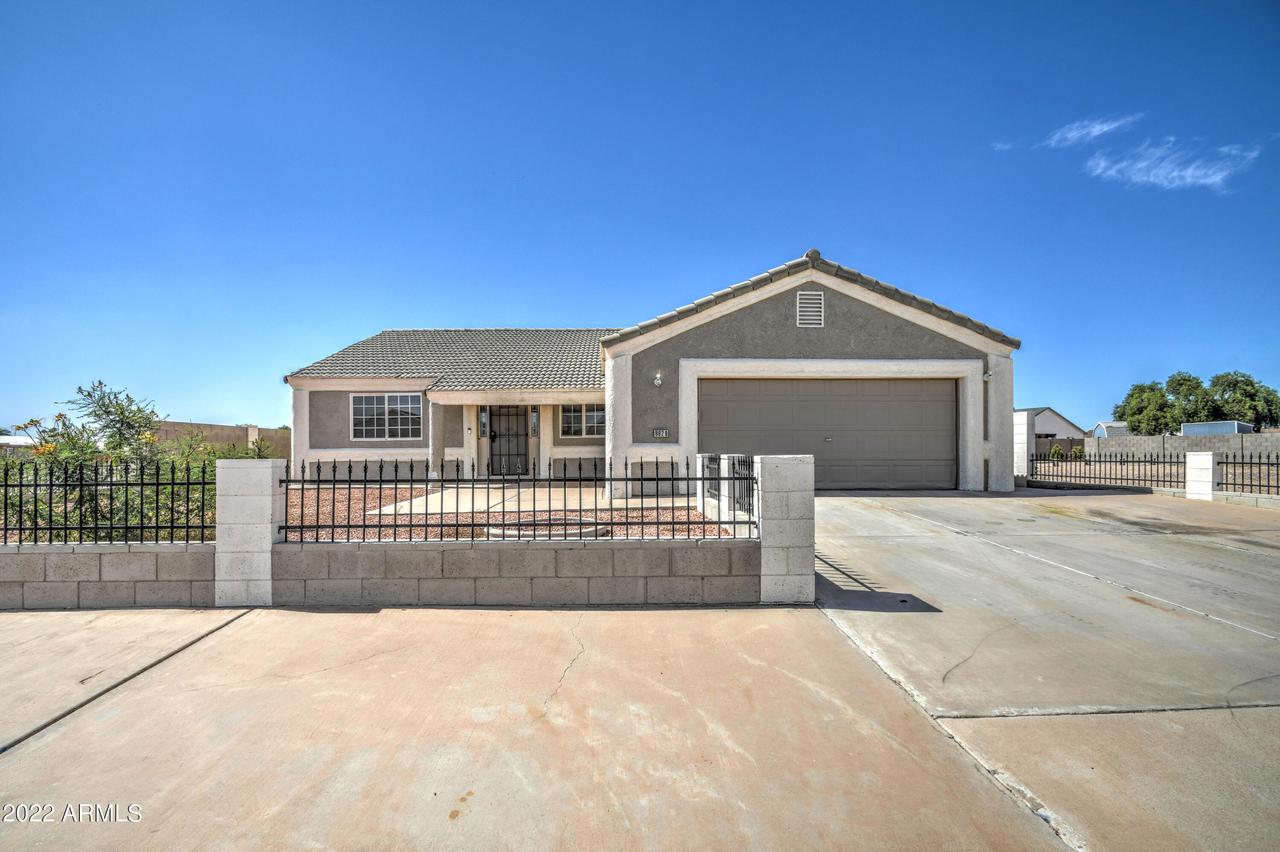 9929 W Mission Dr., Arizona City, AZ 85123