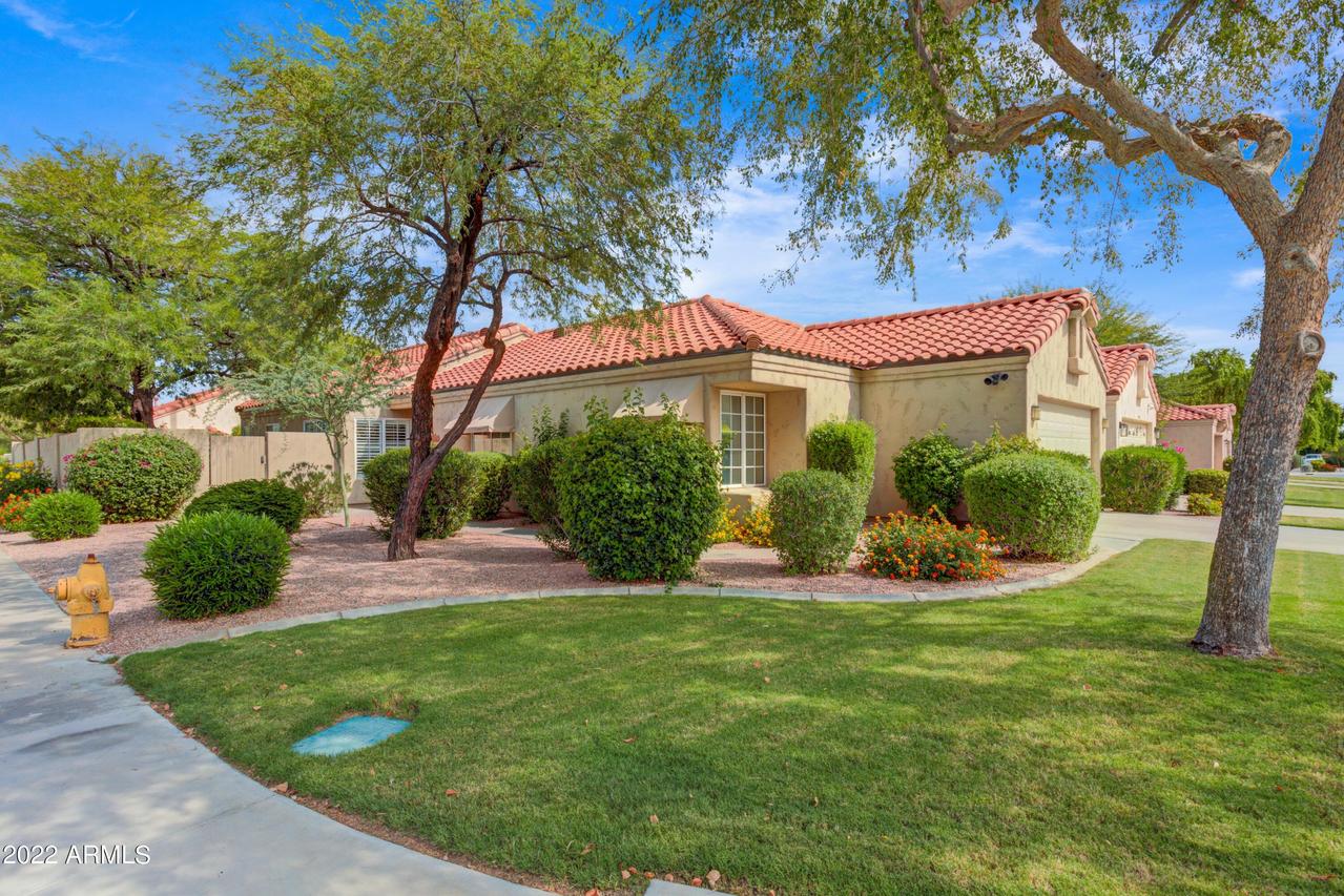 4130 E Mercer Ln., Phoenix, AZ 85028