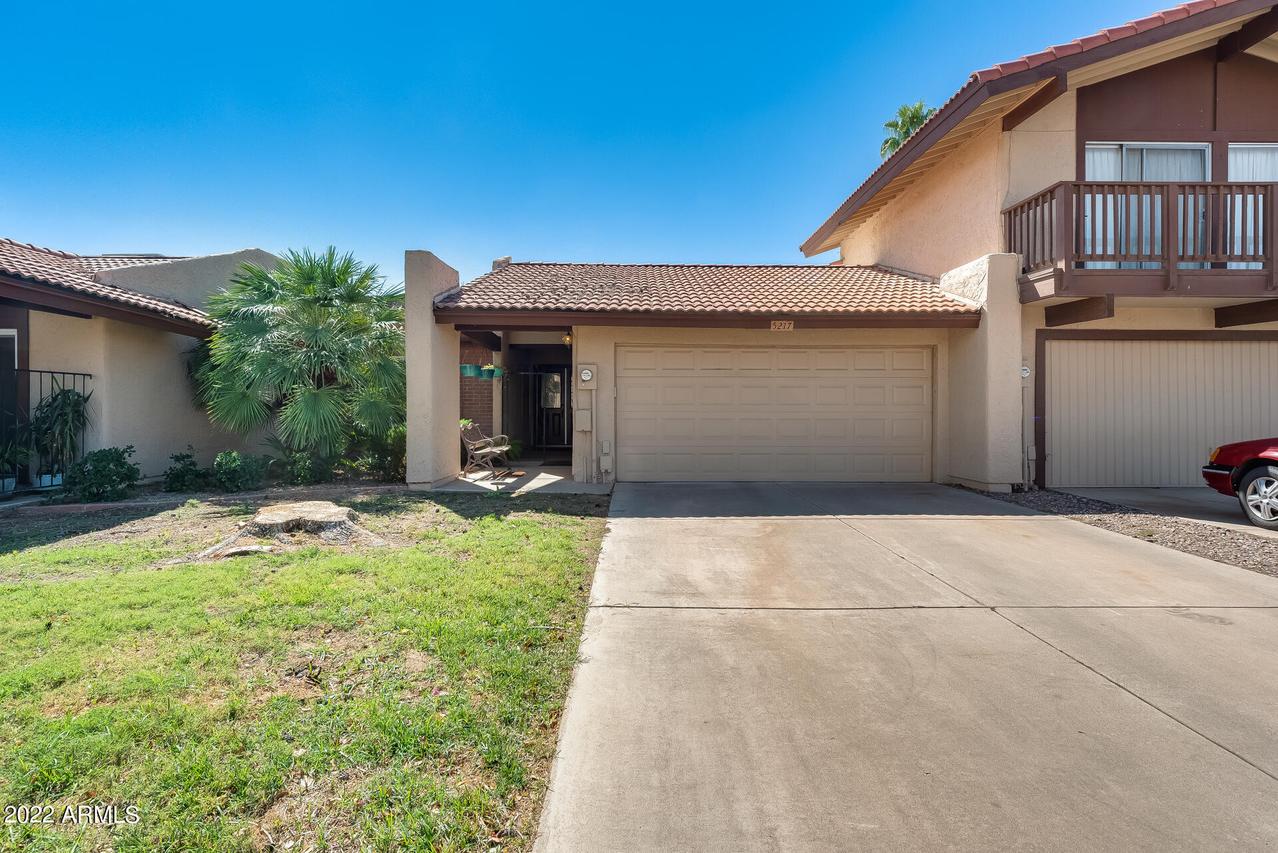5217 E Tamblo Dr., Phoenix, AZ 85044