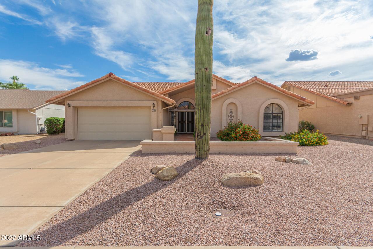 9213 W Kerry Ln., Peoria, AZ 85382