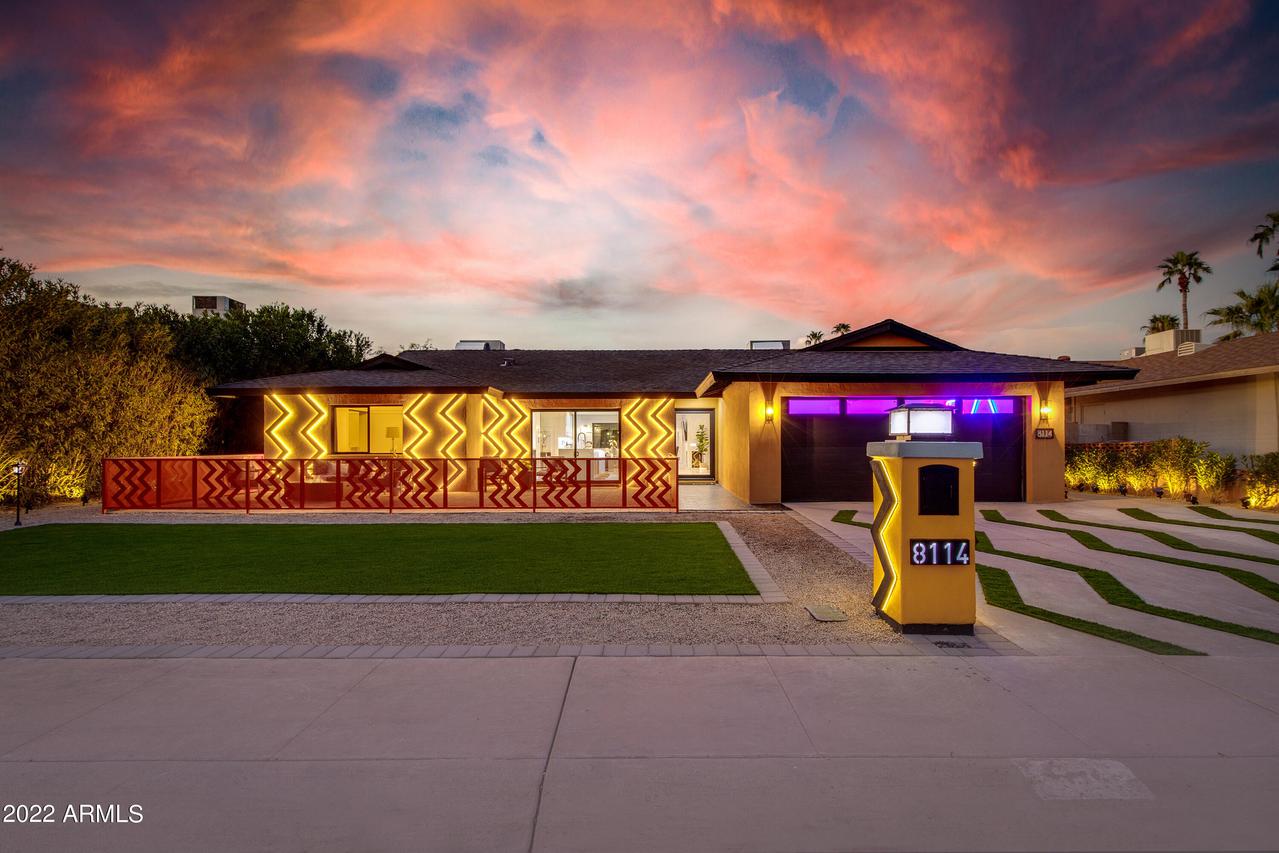 8114 E Buena Terra Way, Scottsdale, AZ 85250