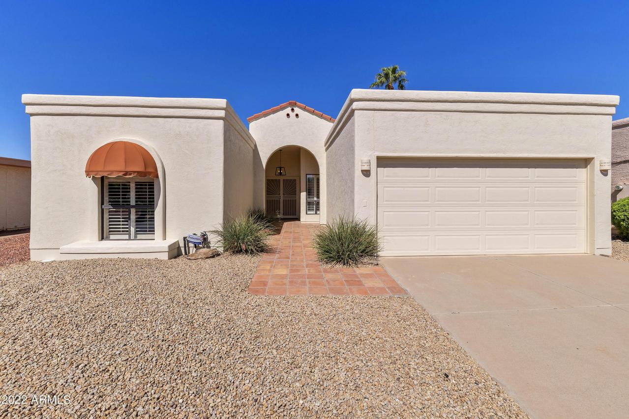 10540 E Sunnydale Dr., Sun Lakes, AZ 85248