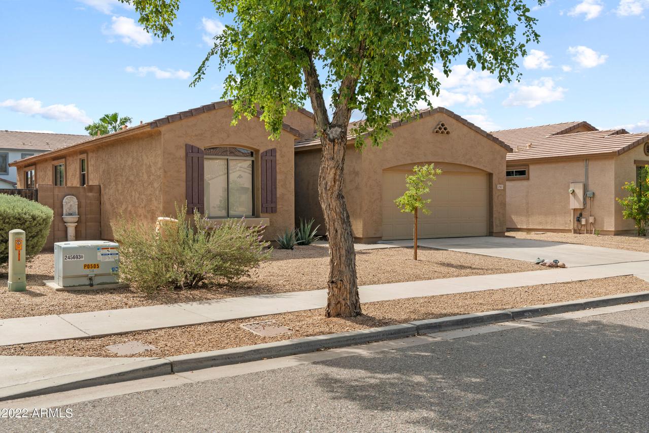 7317 W Pioneer St., Phoenix, AZ 85043