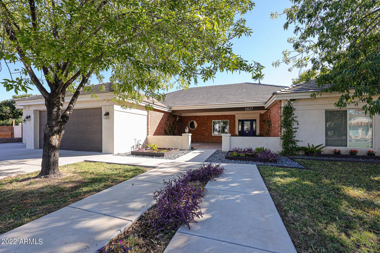 1827 E Evergreen St., Mesa, AZ 85203