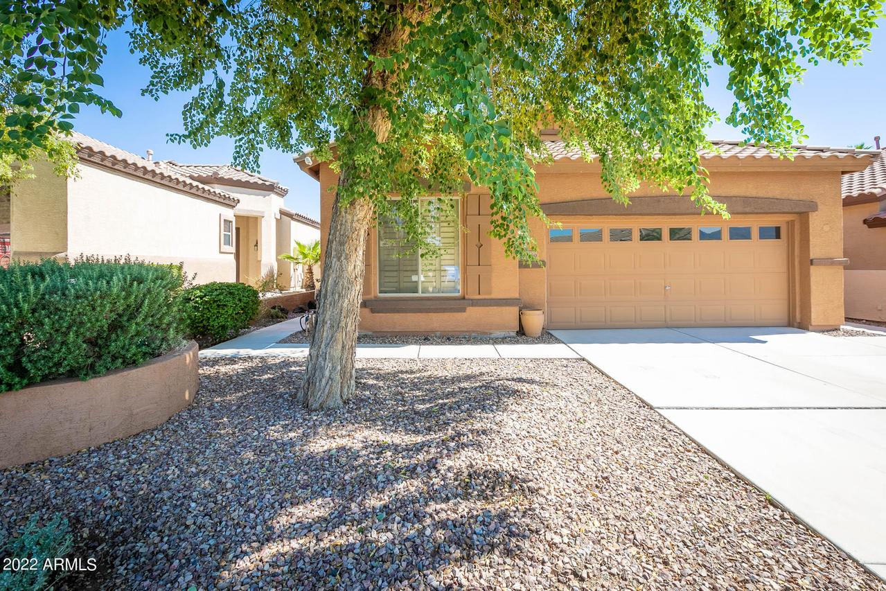 16839 S 30th Dr., Phoenix, AZ 85045