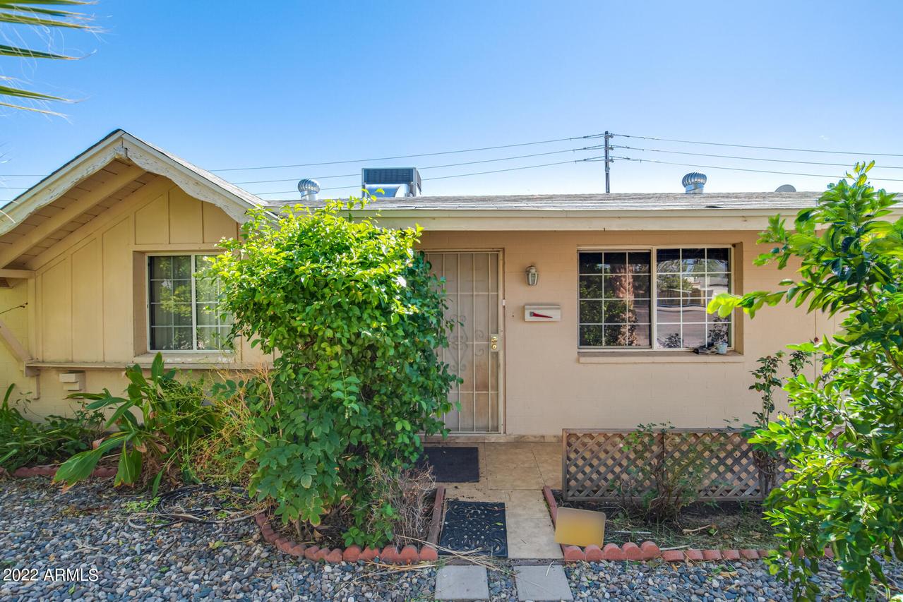 2045 W Cholla St., Phoenix, AZ 85029