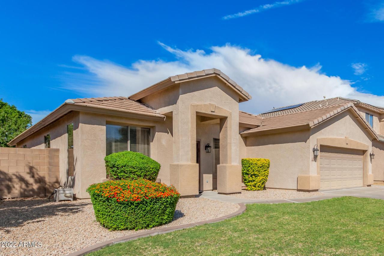 9230 W Lone Cactus Dr., Peoria, AZ 85382