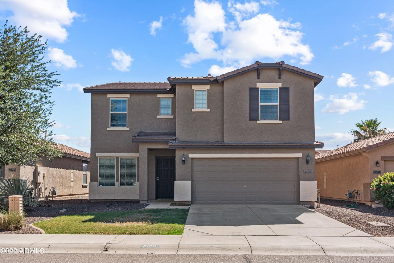 1025 E Kelsi Ave., San Tan Valley, AZ 85140
