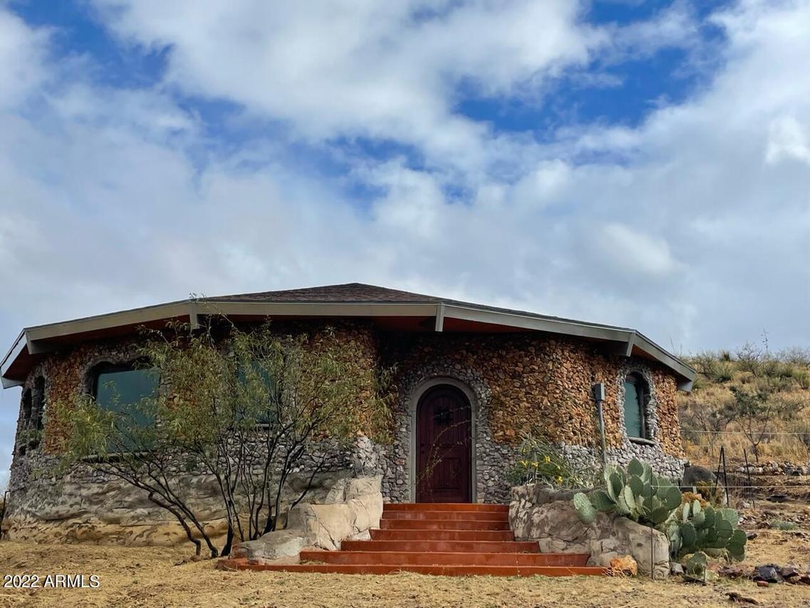 3959 E Mulberry Dr., Douglas, AZ 85607