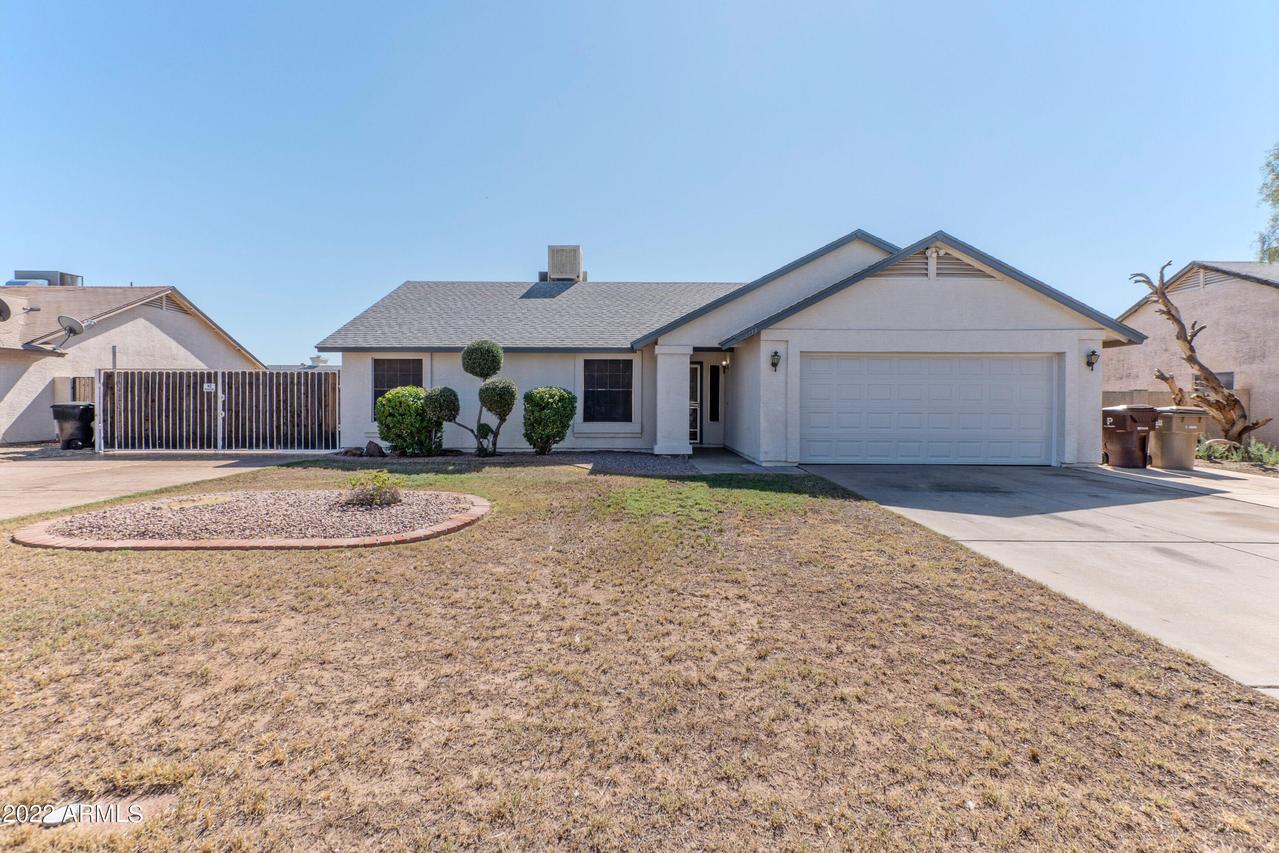 8733 W Lawrence Ln., Peoria, AZ 85345