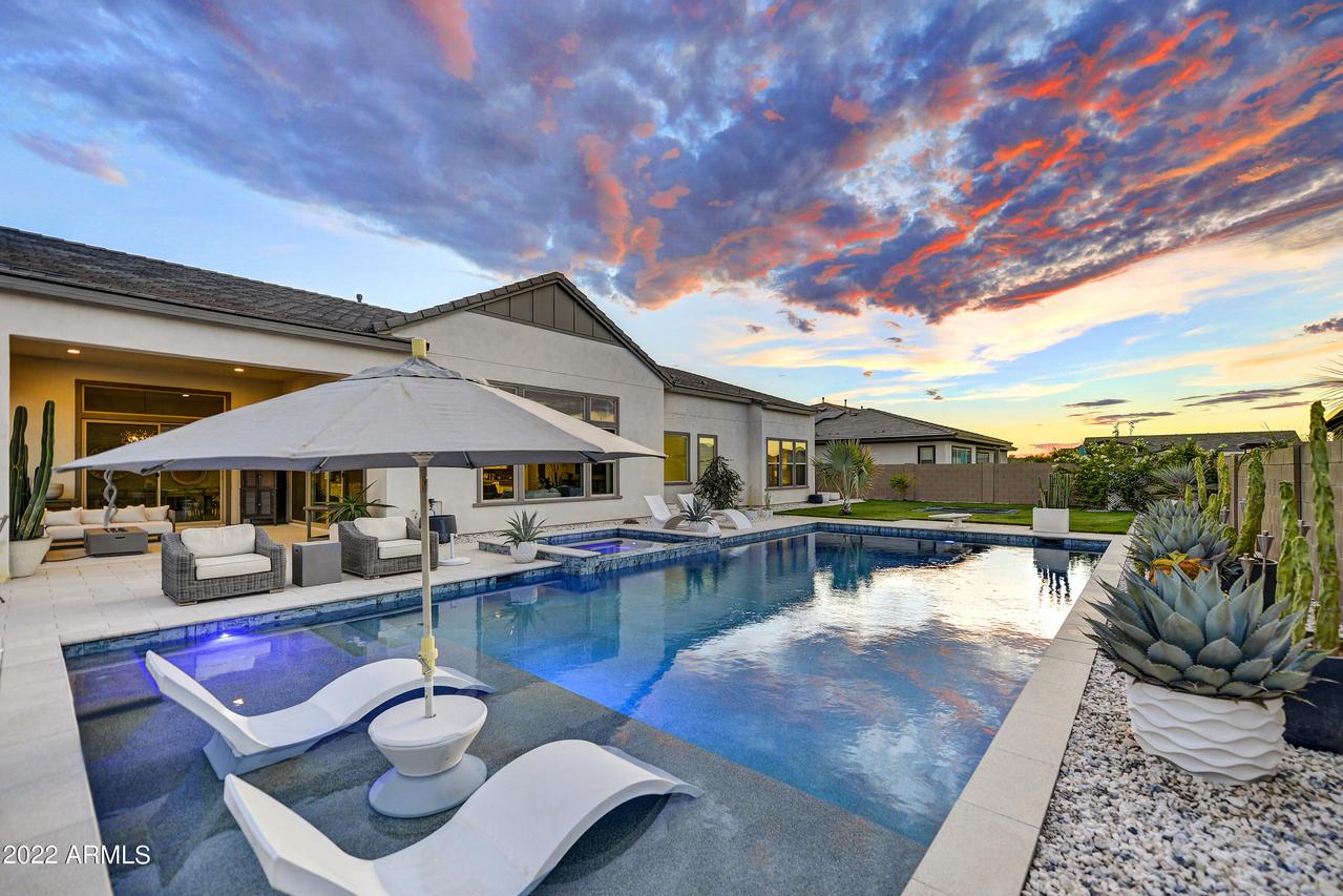 1270 E Lynx Way, Gilbert, AZ 85298