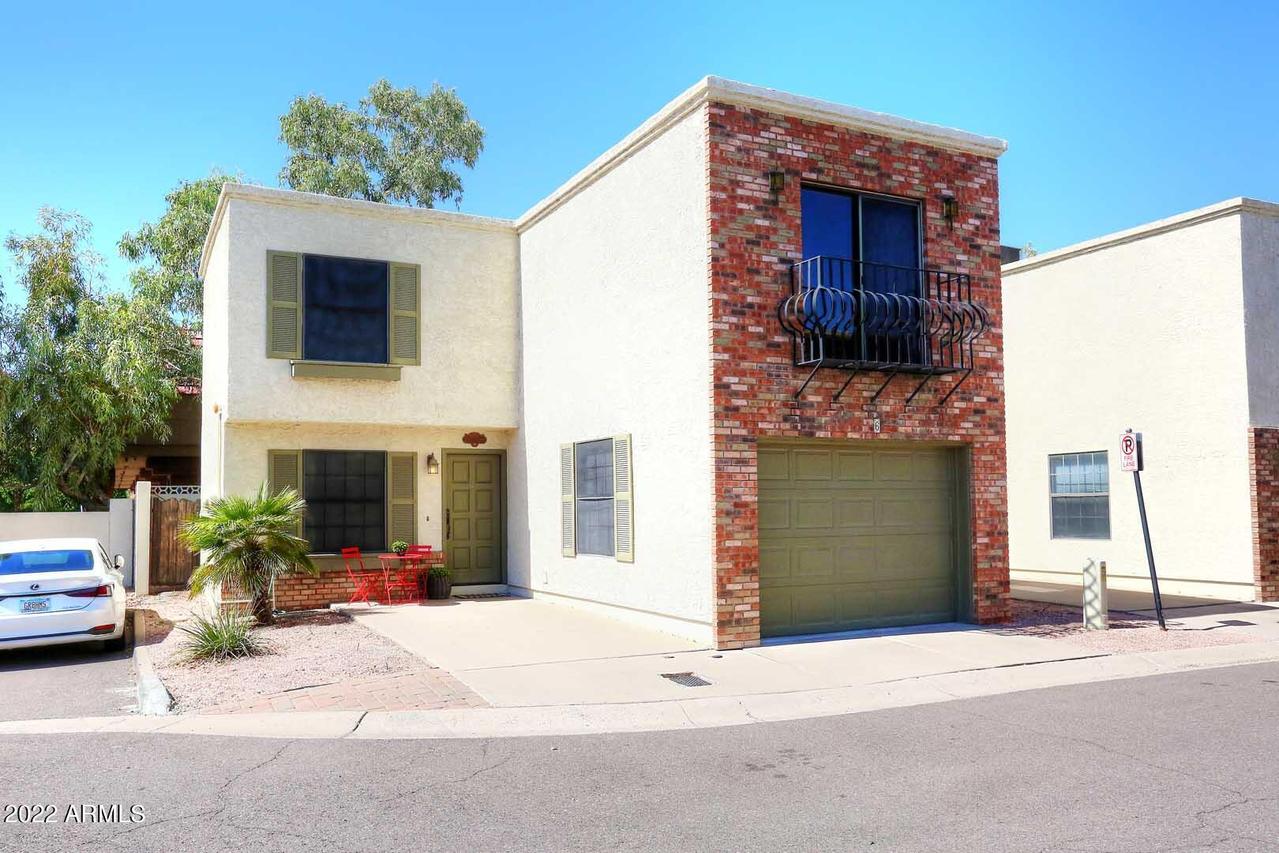 820 W University Dr. #6, Tempe, AZ 85281