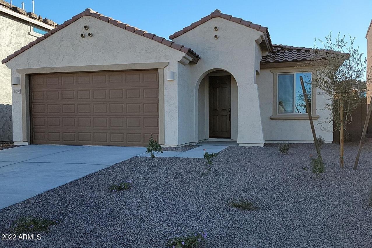 19797 W Palo Verde Dr., Litchfield Park, AZ 85340