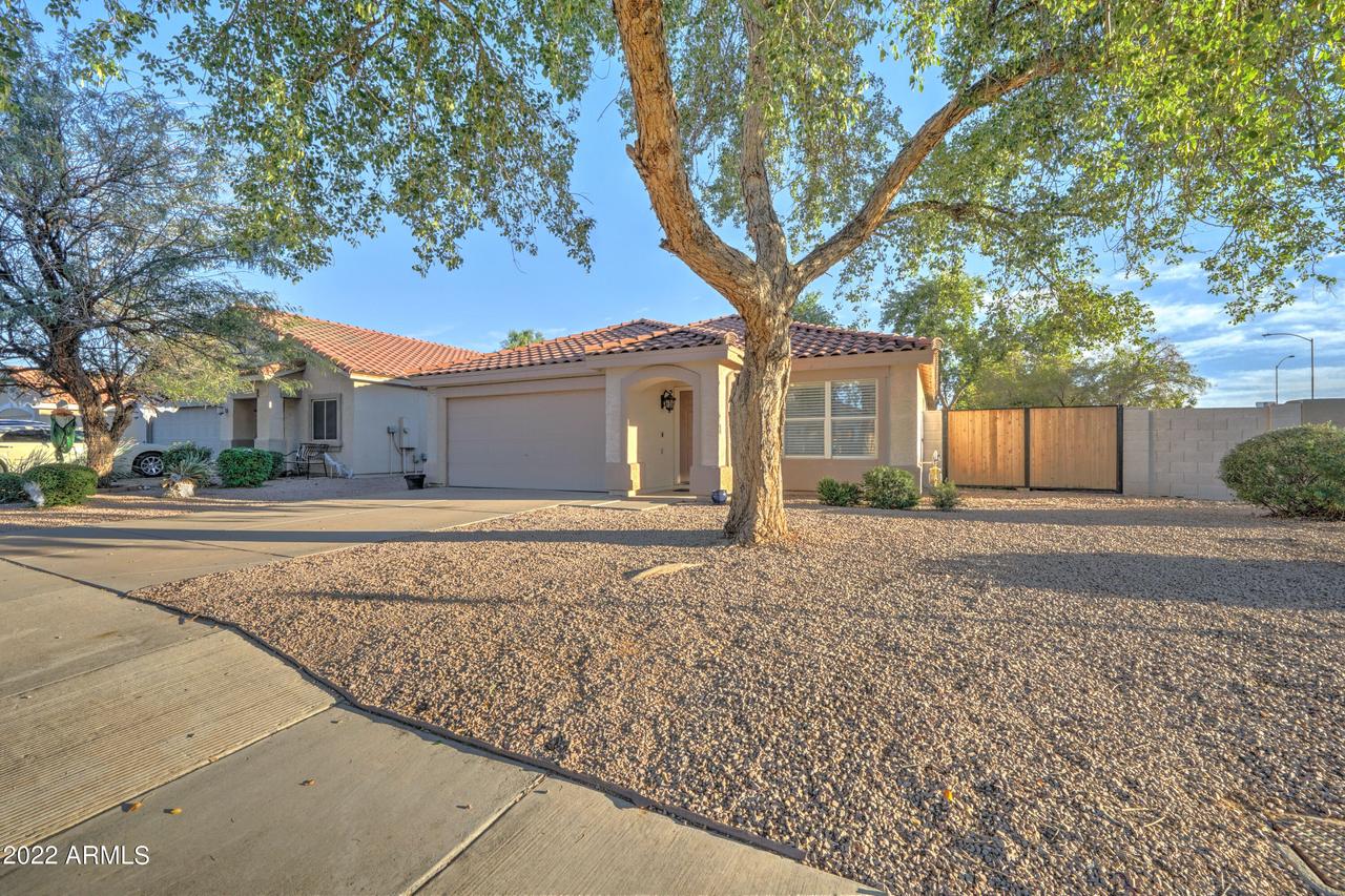 8051 E Olla Ave., Mesa, AZ 85212