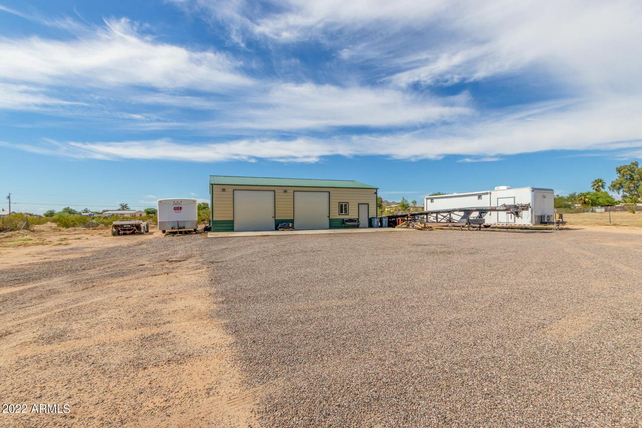 9906 N Faldale Rd., Casa Grande, AZ 85122