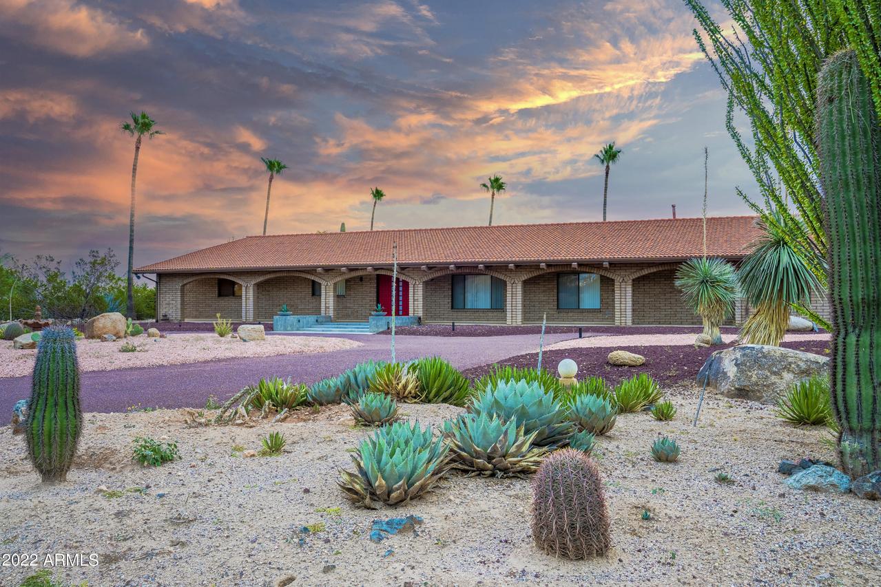 1485 W Camino Dr., Wickenburg, AZ 85390