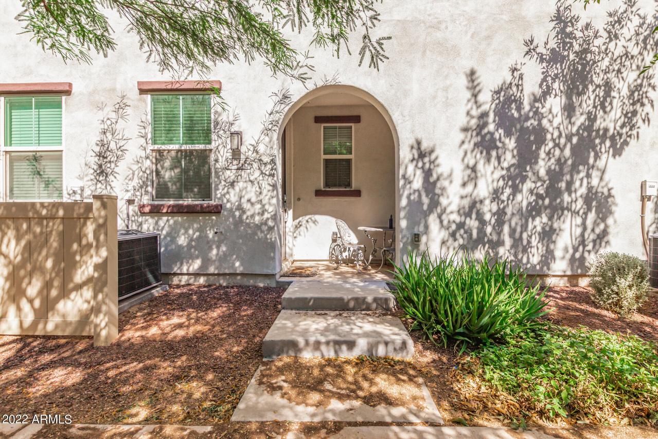 2355 E Hidalgo Ave., Phoenix, AZ 85040