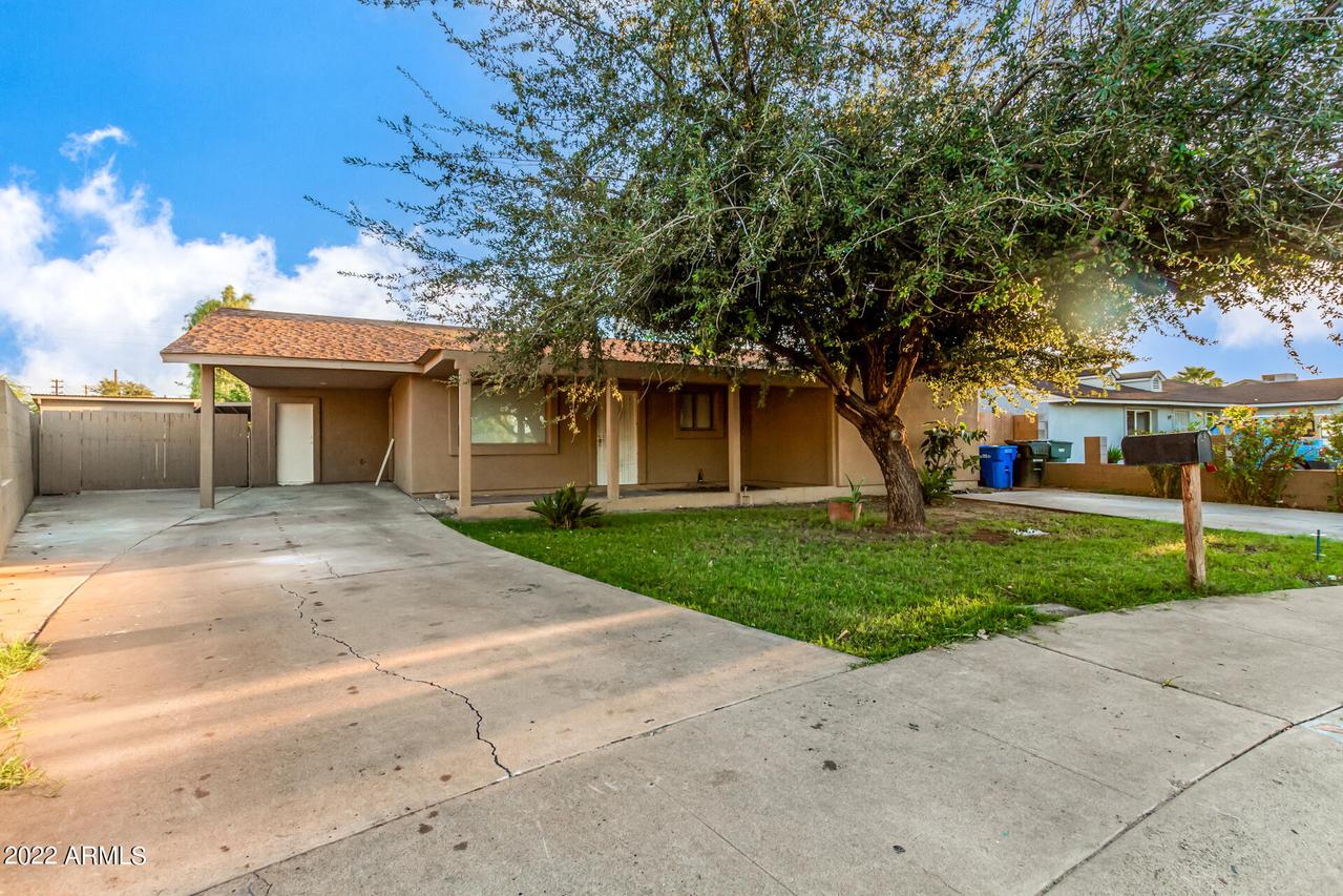 7909 W Verde Ln., Phoenix, AZ 85033