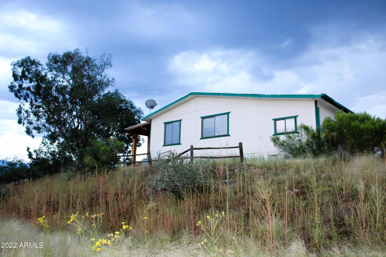 501 S Vine Ave., Mammoth, AZ 85618