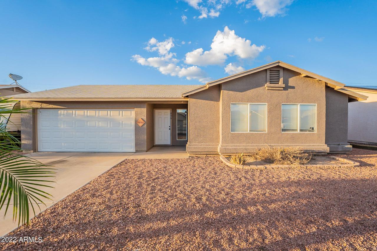 806 W Hess Ave., Coolidge, AZ 85228