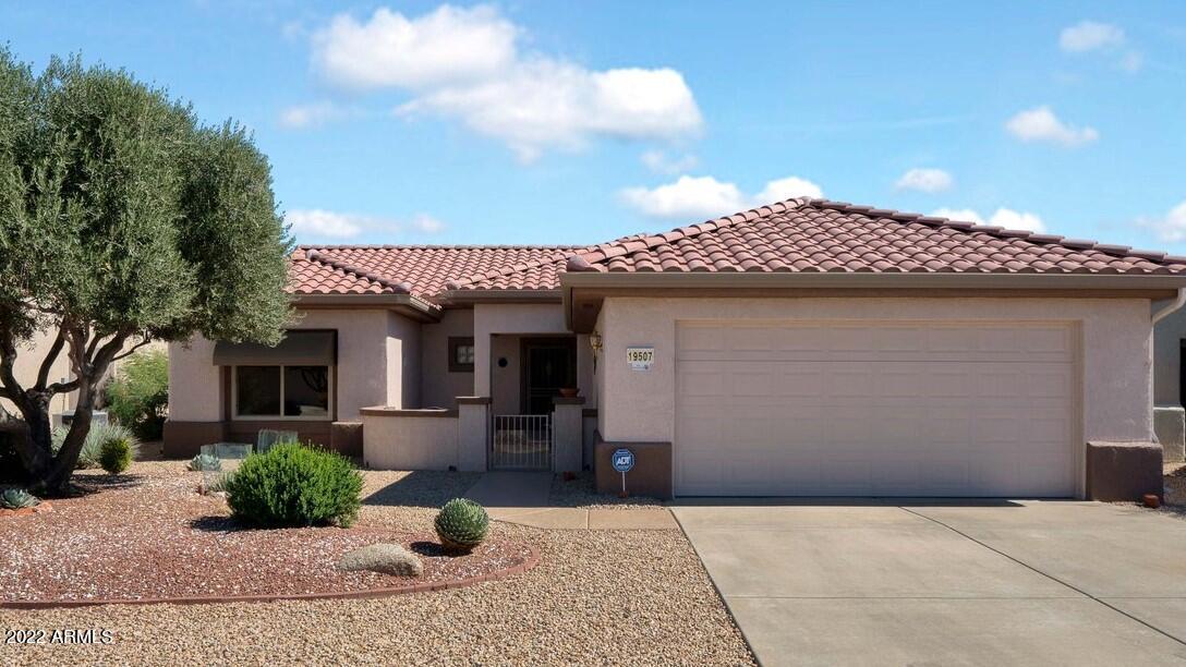 19507 N Hidden Canyon Dr., Surprise, AZ 85374