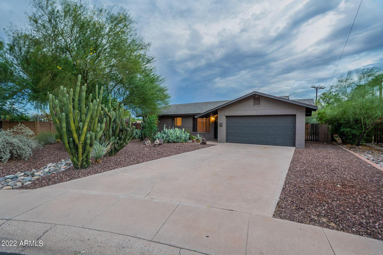 139 E Del Rio Dr., Tempe, AZ 85282