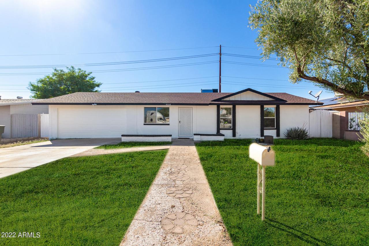 4332 N 90th Dr., Phoenix, AZ 85037
