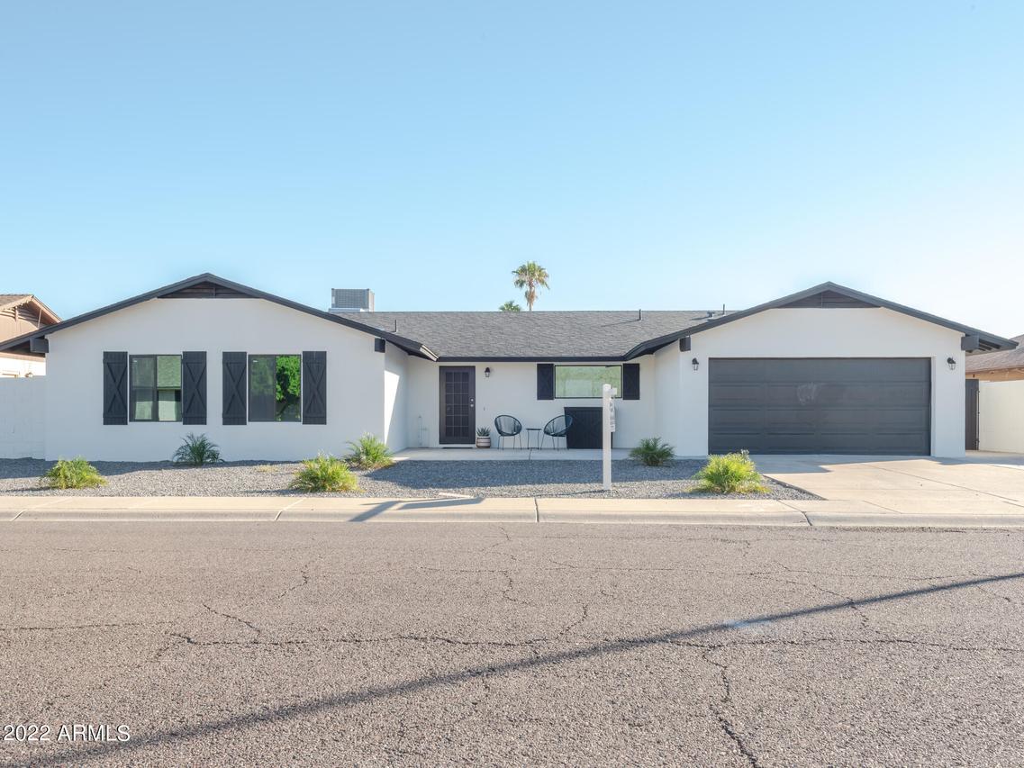 4005 W Angela Dr., Glendale, AZ 85308