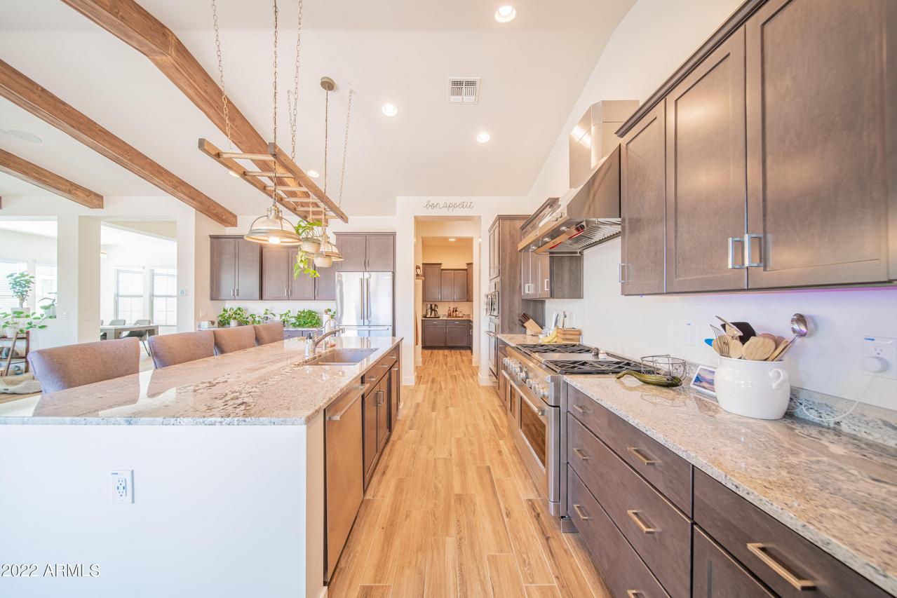 9965 E Supernova Dr., Mesa, AZ 85212