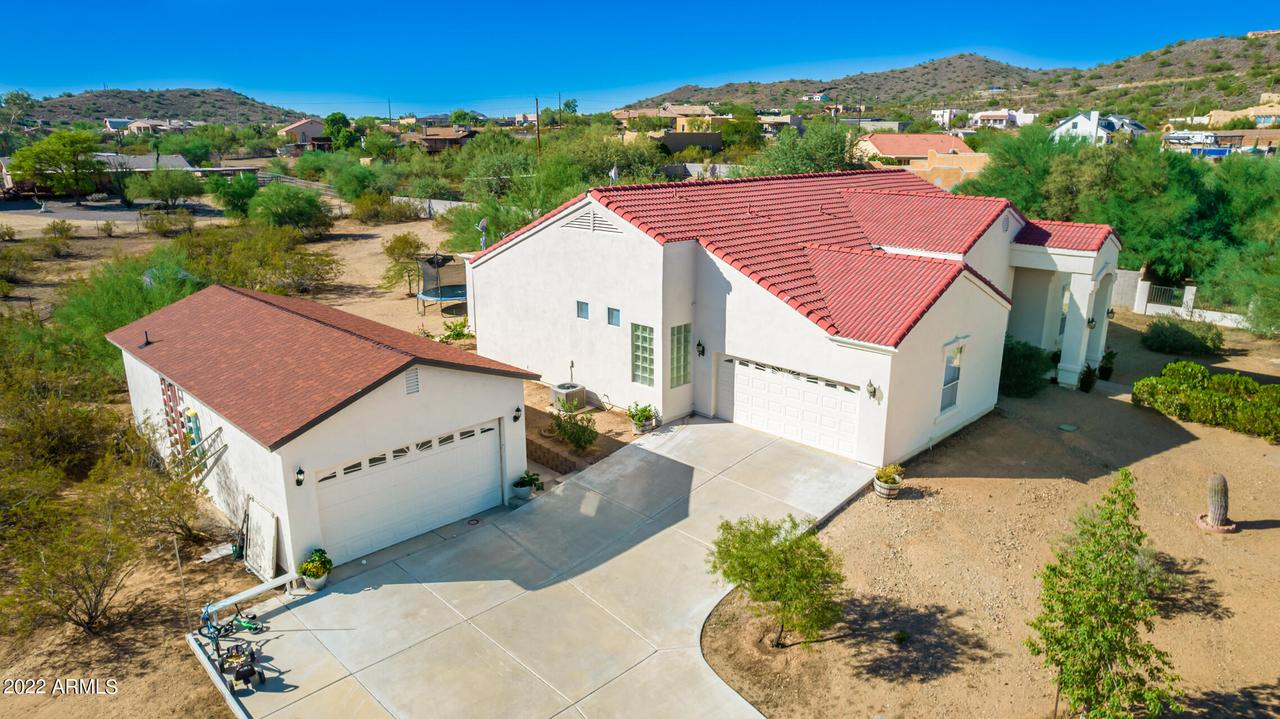 1233 E Paint Your Wagon Tr., Phoenix, AZ 85085