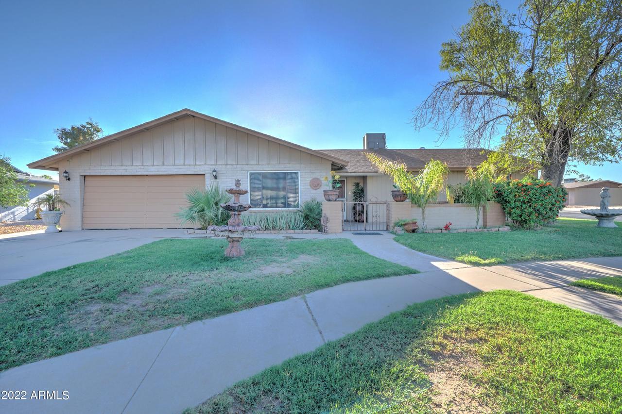 1706 S Catarina Cir., Mesa, AZ 85202