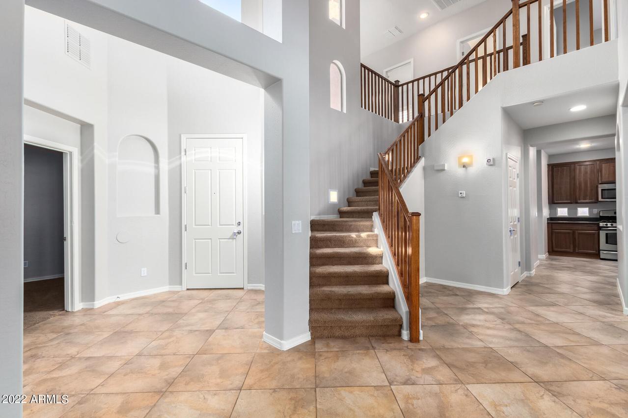 16066 W Shangri La Rd., Surprise, AZ 85379