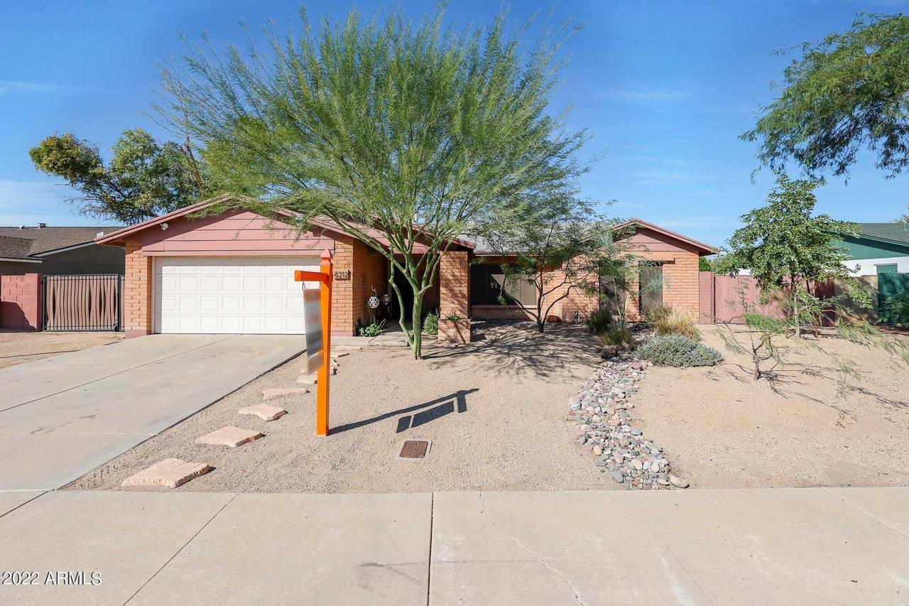 6212 W Surrey Ave., Glendale, AZ 85304