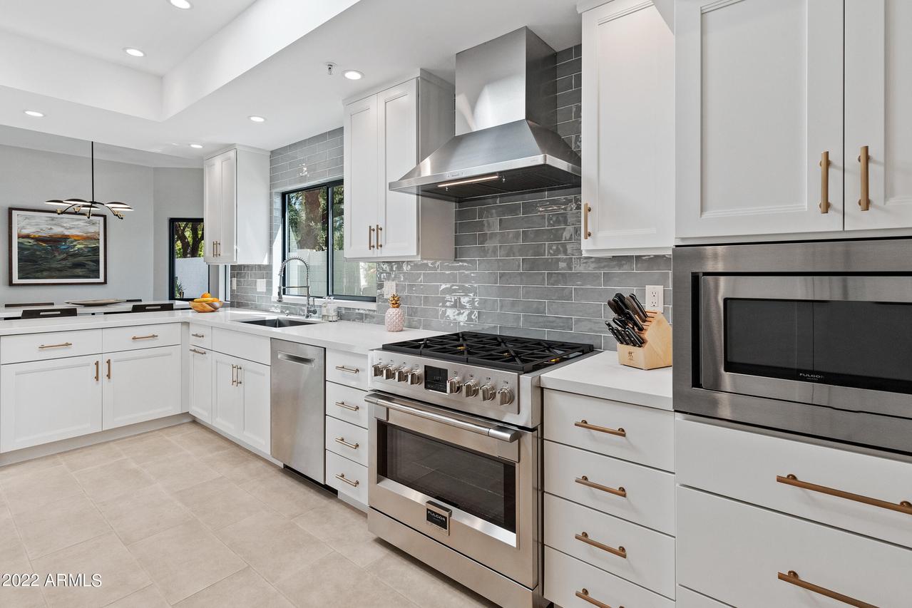7542 E Clinton St., Scottsdale, AZ 85260