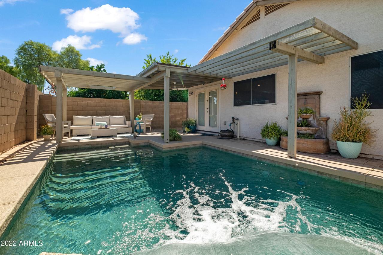 18619 N 39th Way, Phoenix, AZ 85050