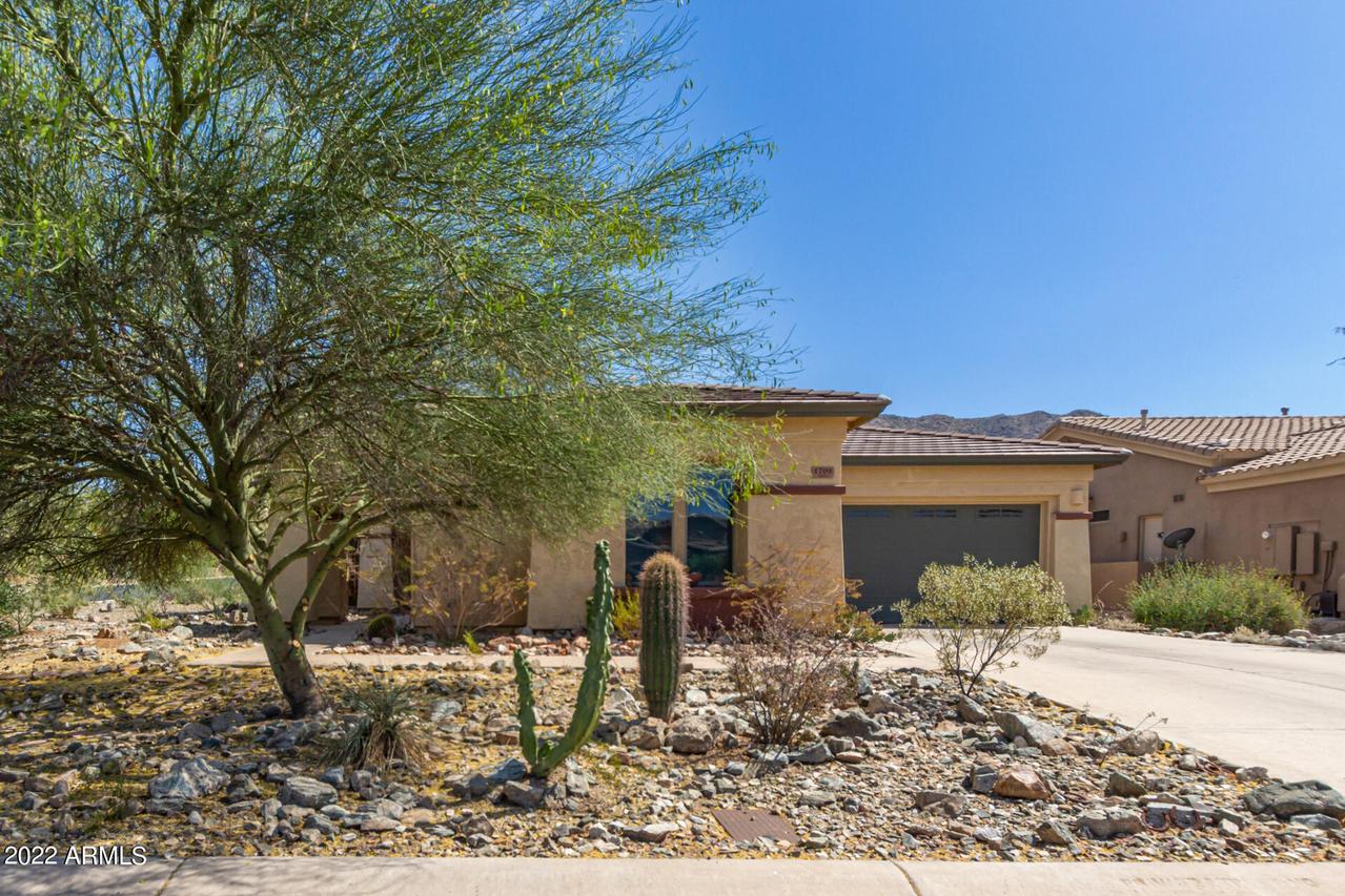 1709 W Moody Tr., Phoenix, AZ 85041