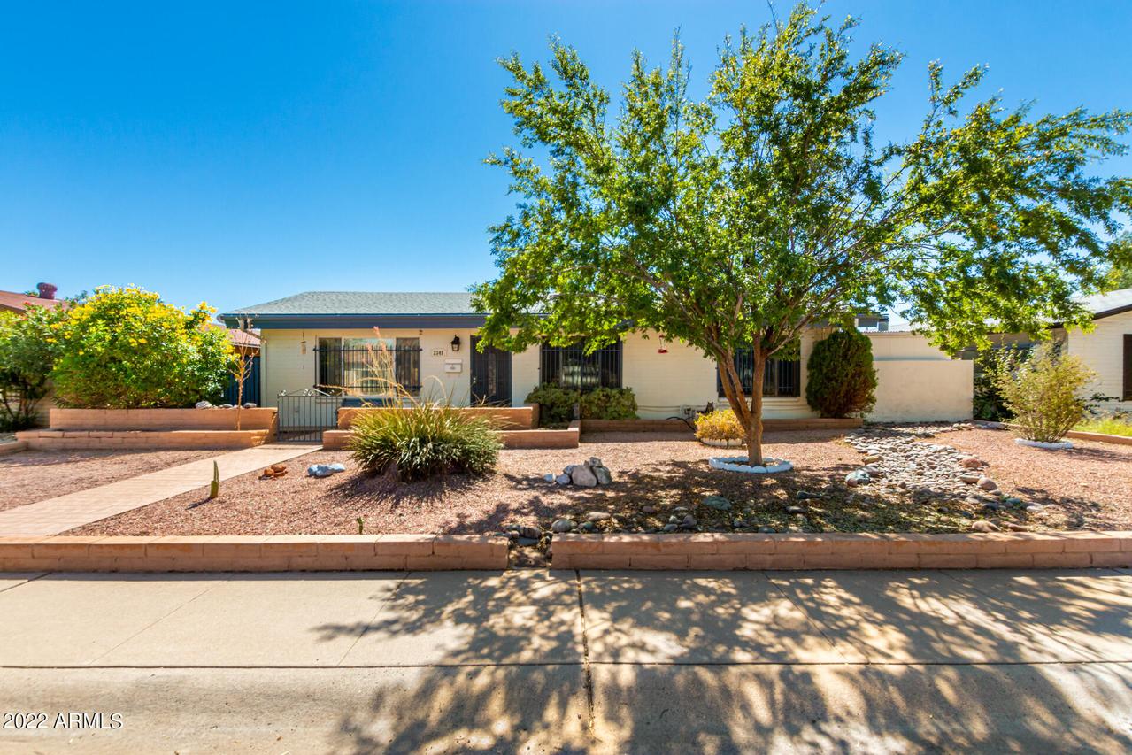 2345 W Paradise Dr., Phoenix, AZ 85029