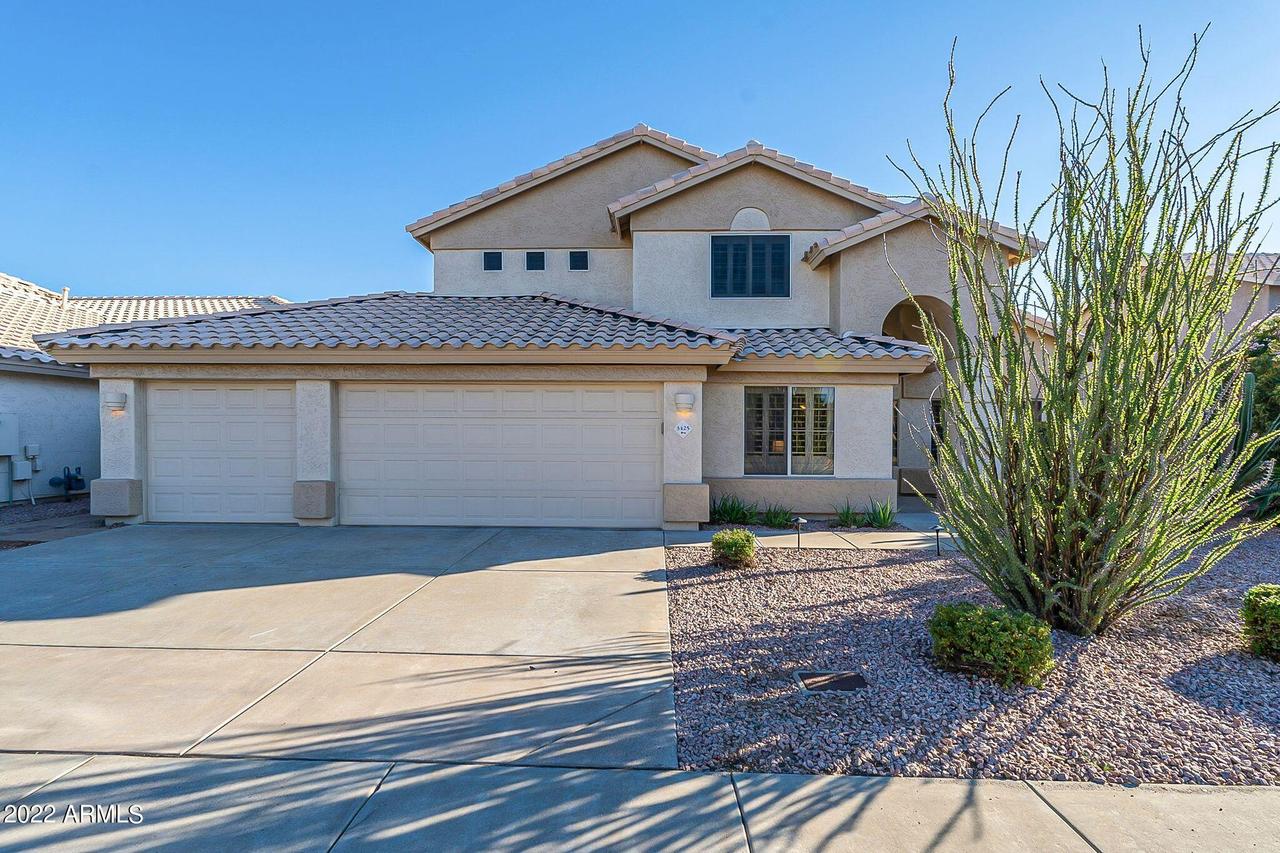 3425 E Clark Rd., Phoenix, AZ 85050