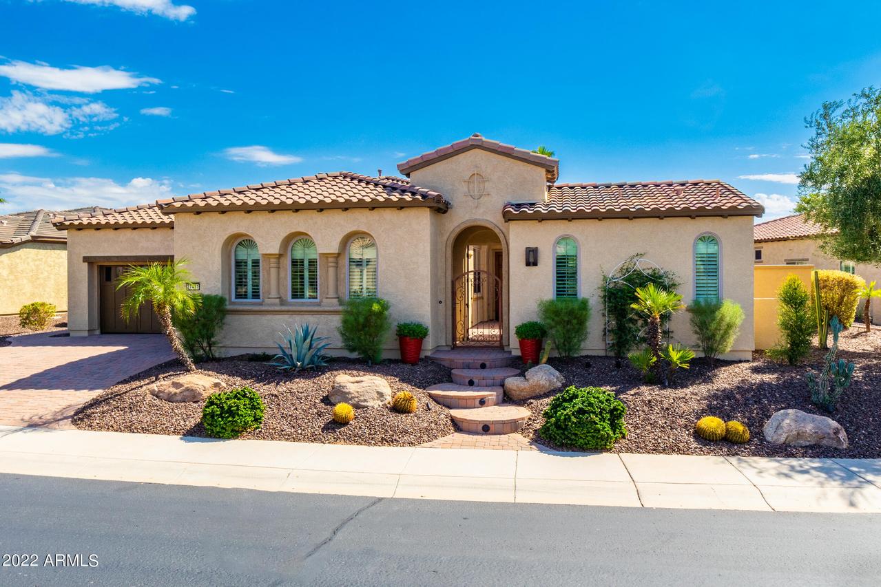 27431 N Makena Pl., Peoria, AZ 85383