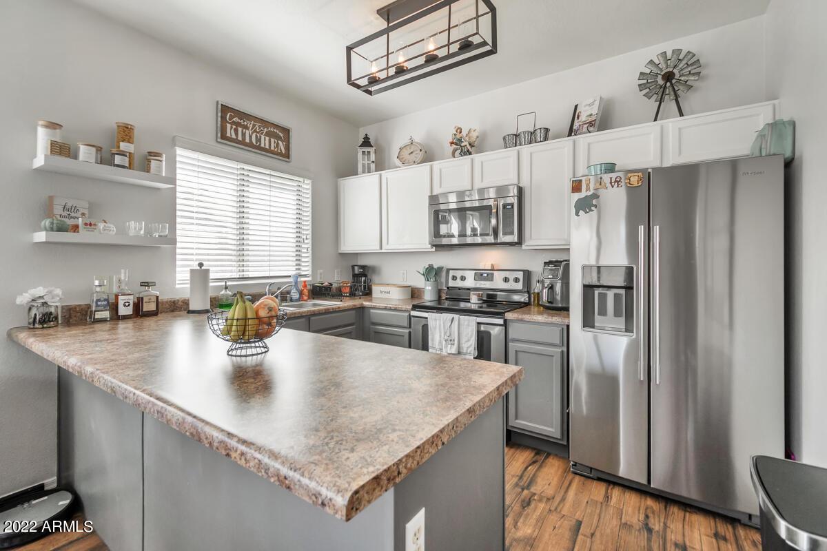 1551 E Betsy Ln. #F, Gilbert, AZ 85296