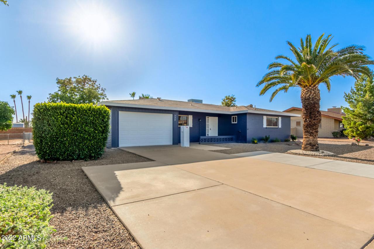 748 N 64th St., Mesa, AZ 85205