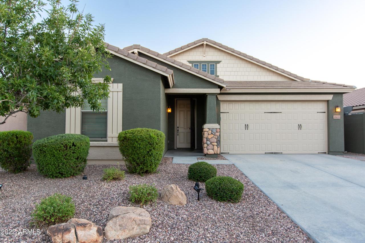 18431 W Surprise Farms Loop, Surprise, AZ 85388