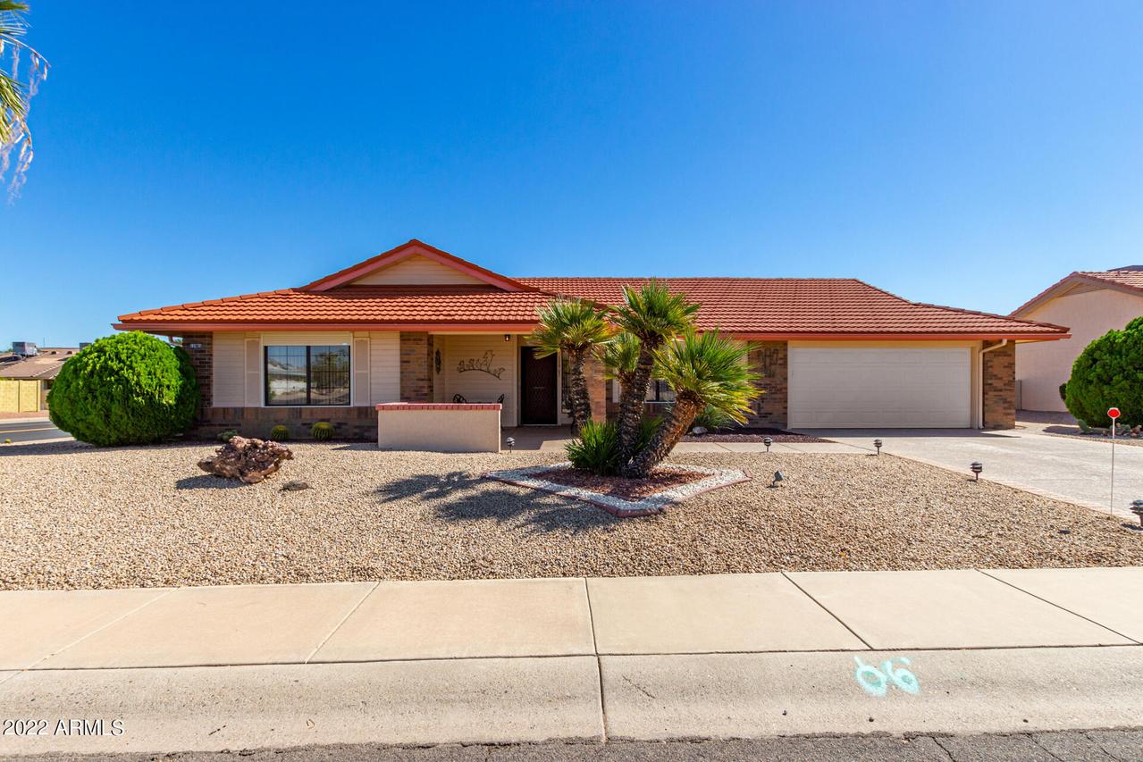 13903 W Pinetree Dr., Sun City West, AZ 85375