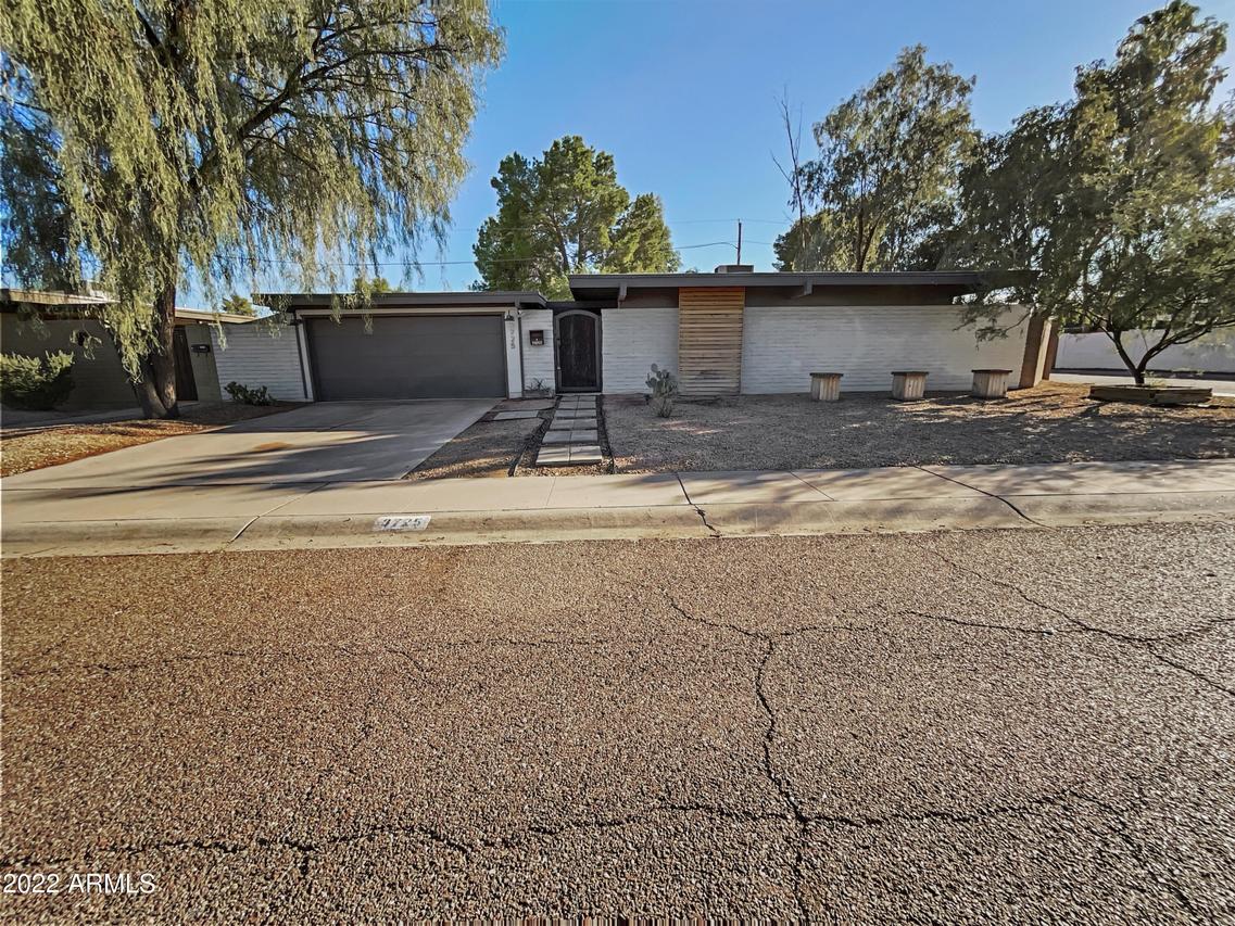 3725 E Poinsettia Dr., Phoenix, AZ 85028
