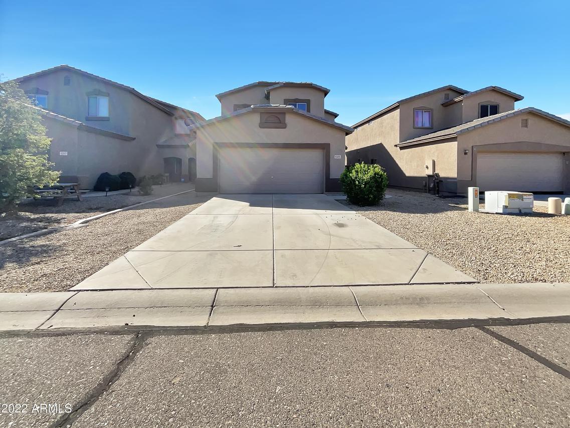 1305 E Ash Rd., San Tan Valley, AZ 85140