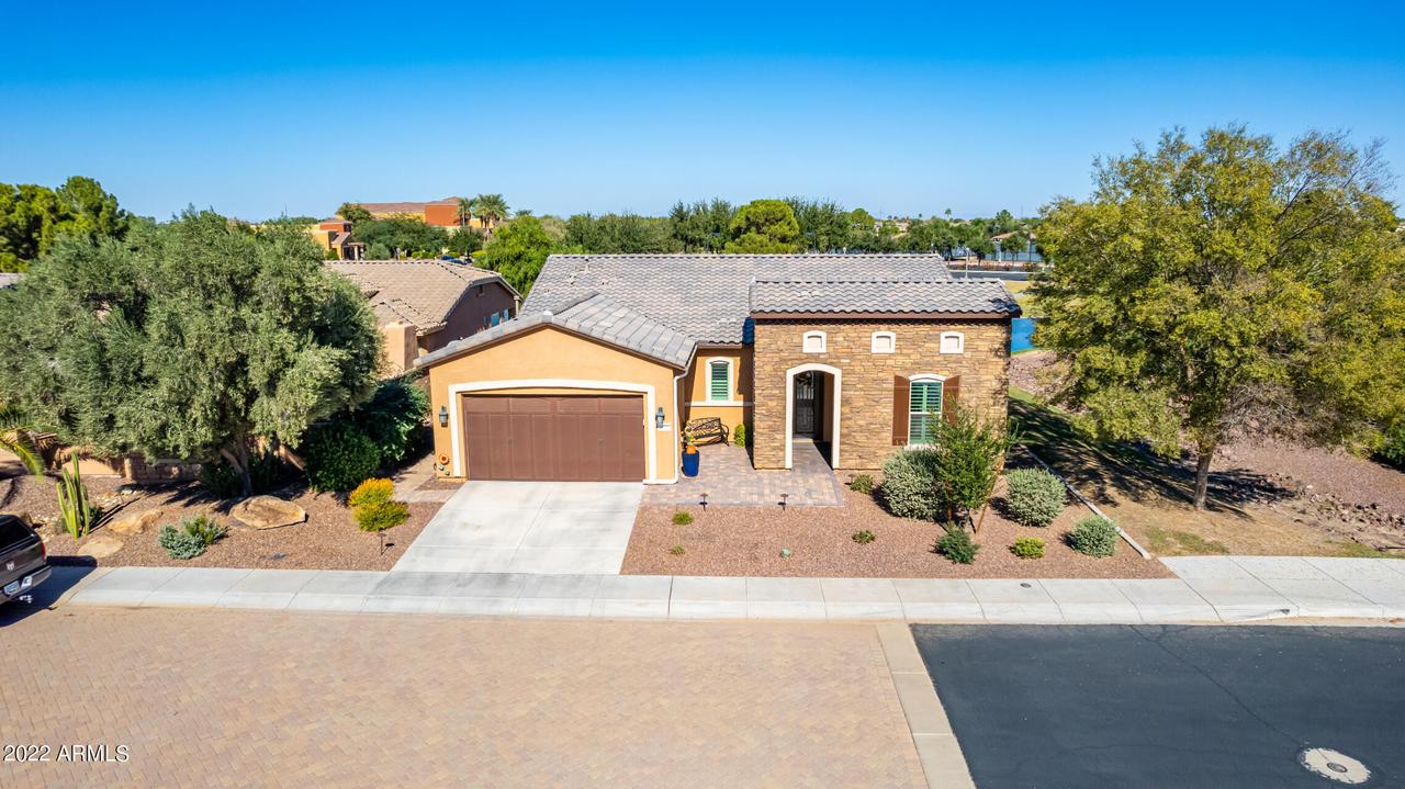 20721 N Enchantment Pass, Maricopa, AZ 85138