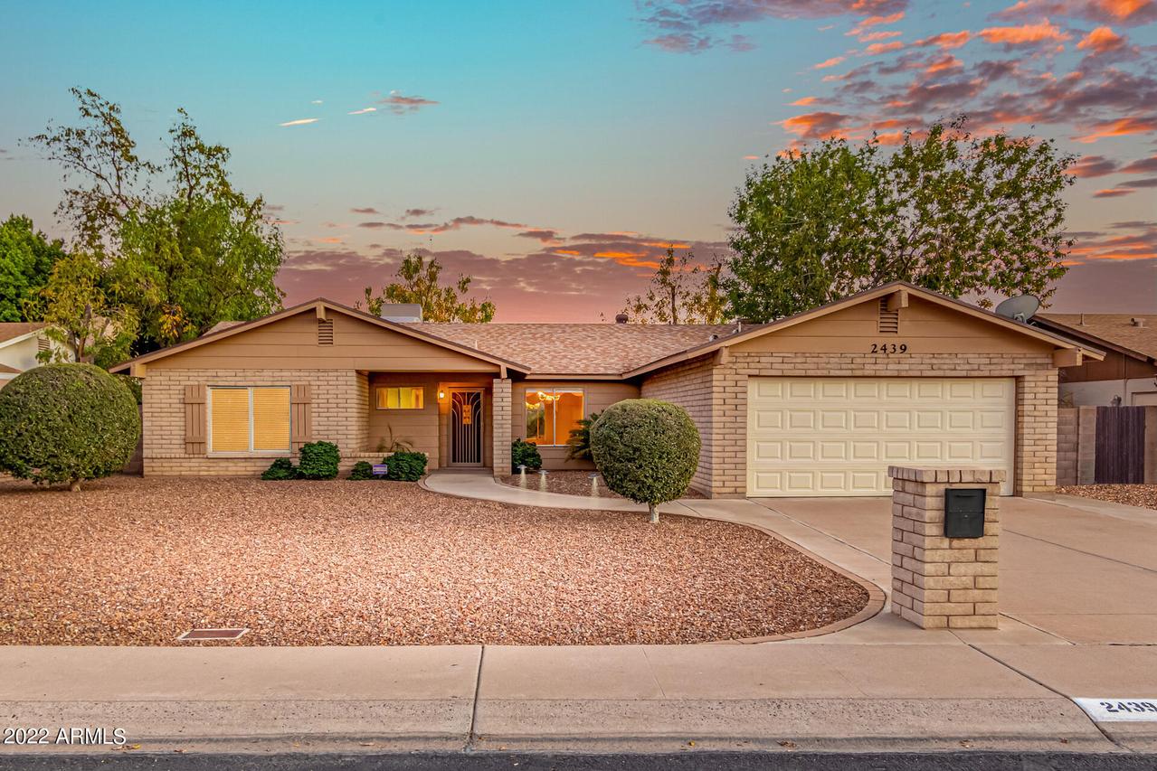 2439 W Hearn Rd., Phoenix, AZ 85023